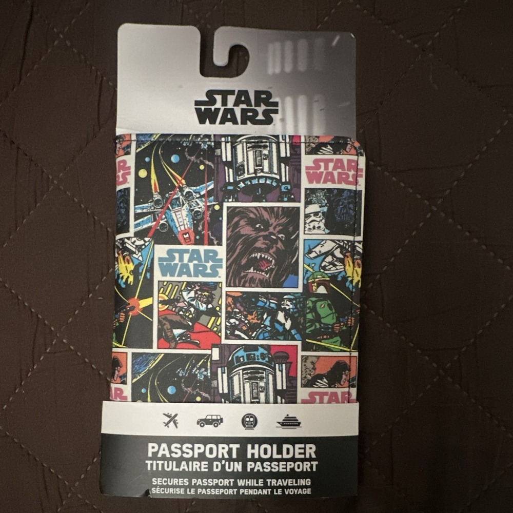 Star Wars Passport Holder Comic Book Pattern NIB R2D2 Stormtrooper Chewbacca